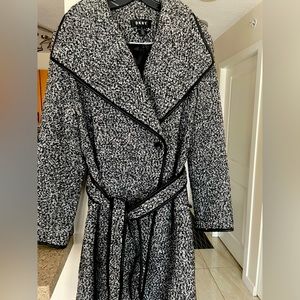 DKNY Ladies coat - Size US 12
